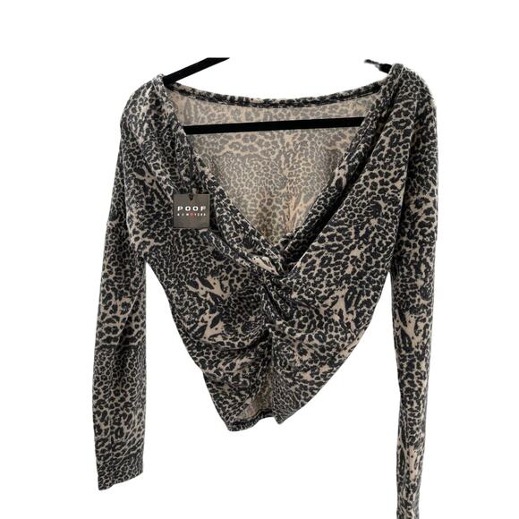 POOF NY SZ S tan cheetah animal print twist back long sleeve sweater top NWT B31 - Picture 1 of 4